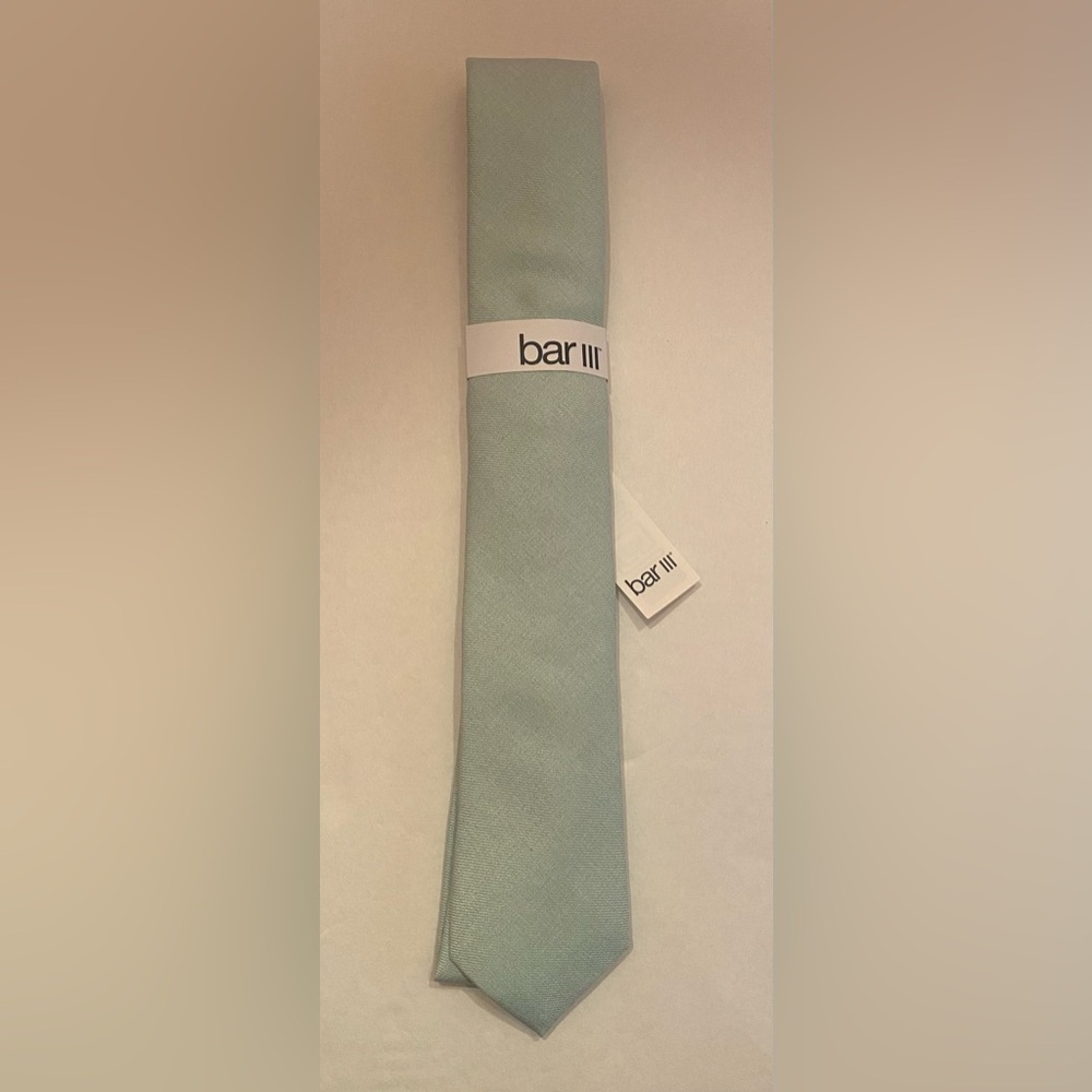 NWT BAR III Men’s‎ Mint Green Luxury Tie